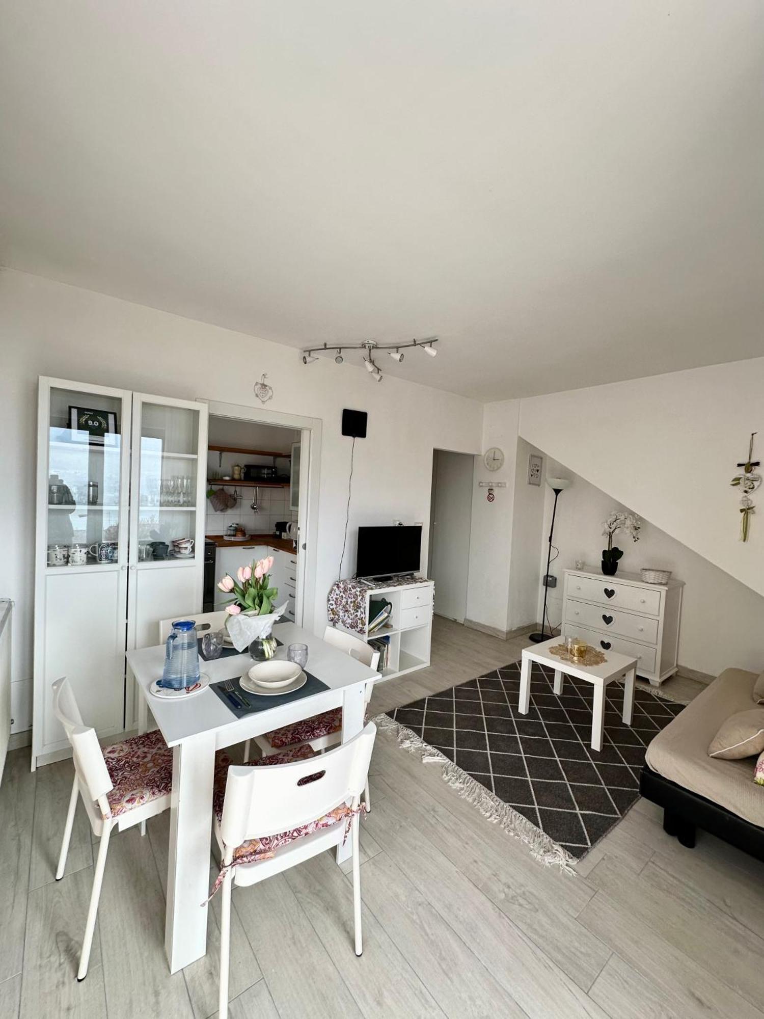 Lake Apartment Ischia White Тенна Экстерьер фото